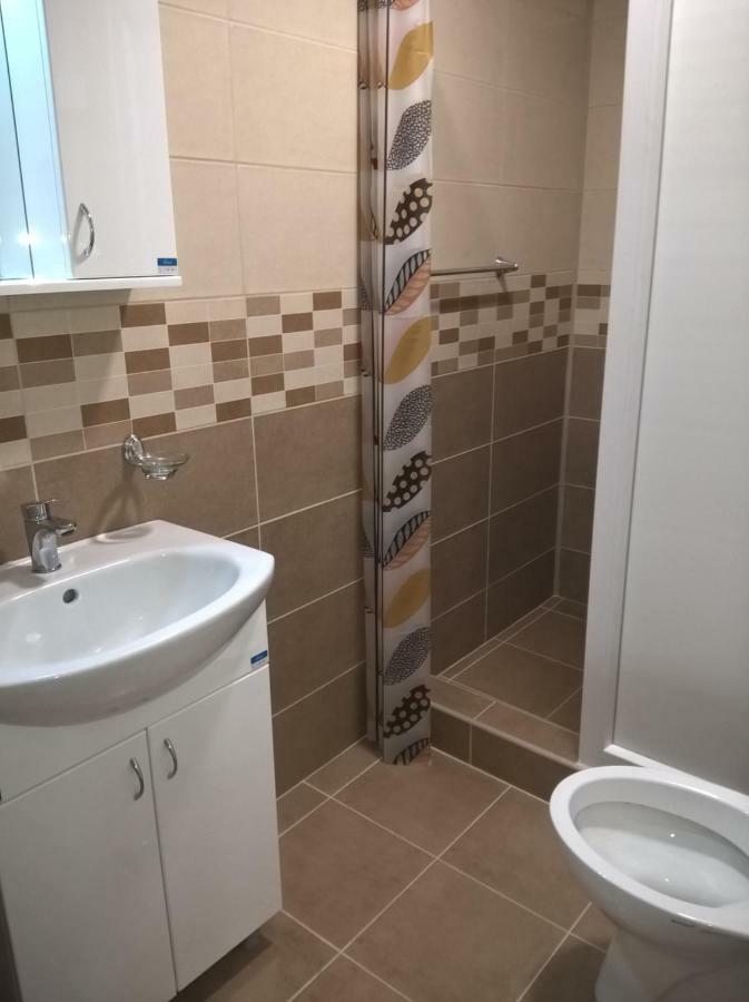 Apartmani Mimi Соко Баня Екстериор снимка
